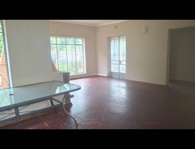 3 BEDROOM PROPERTY TO RENT IN SUNNYRIDGE